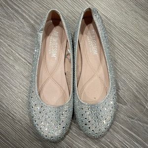 Silver sparkle flats